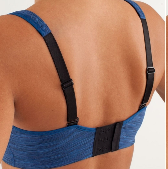 💙HP!💙Lululemon Ta Ta Tamer *No Size - Fits a 32B - Picture 4 of 15